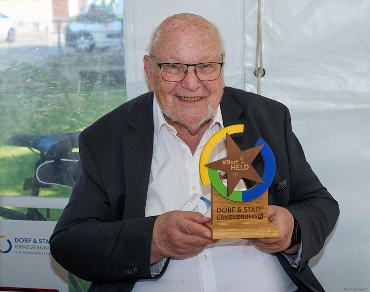 Alfred Vejchar ist Hennersdorfs Dorfheld 2025