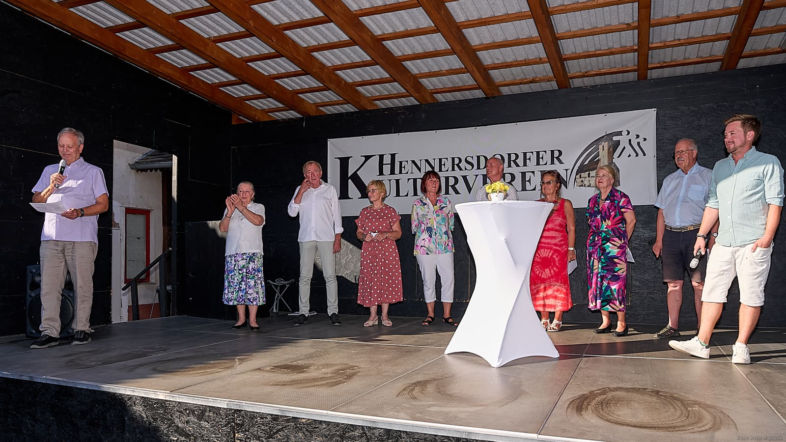 Ensemble auf der Sommerbühne